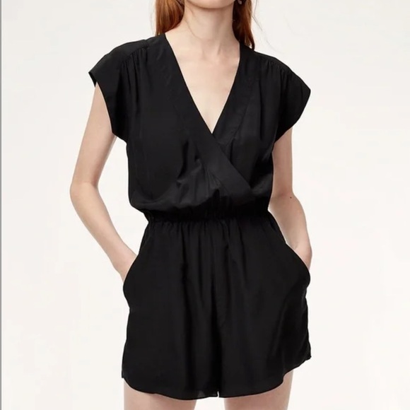 Aritzia Pants - Aritzia Babaton Corbett Romper